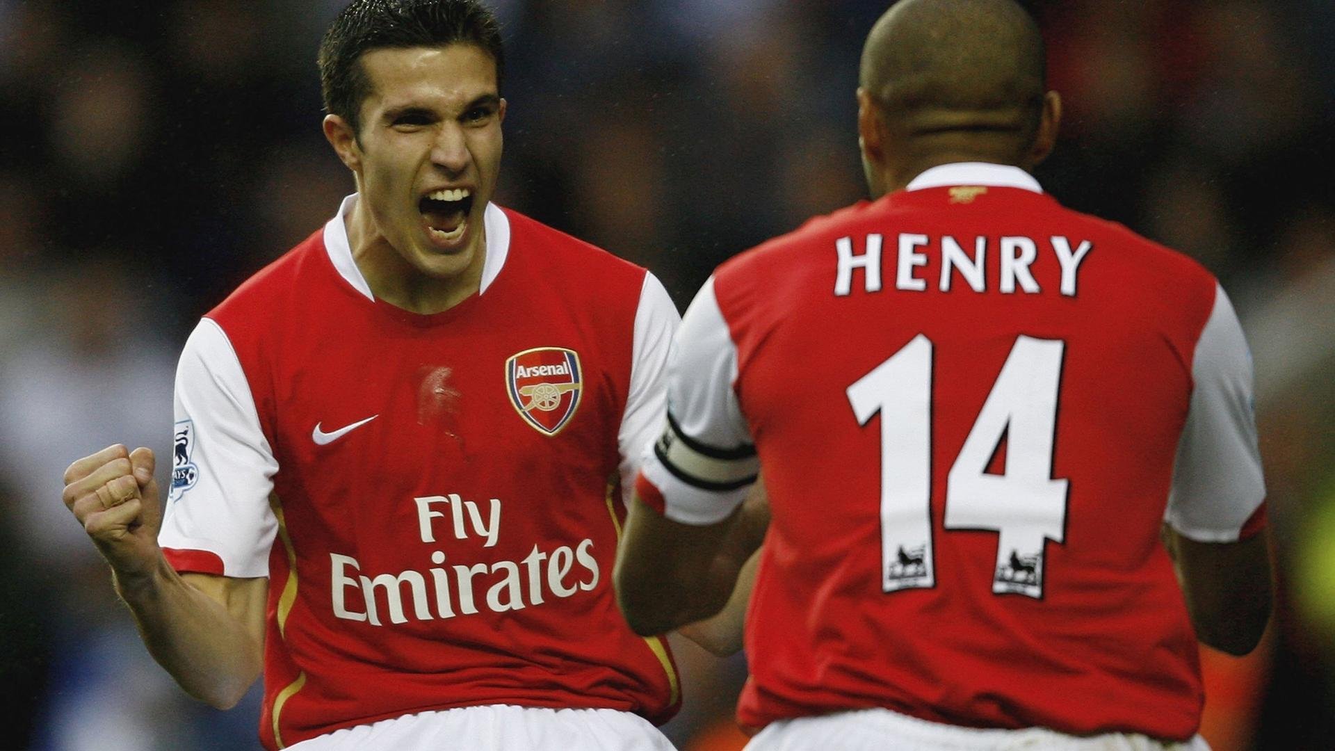 这也行？当广州、法兰克福与比利亚雷亚尔打破常规的名单魔法，当广州、法兰克福与比利亚雷亚尔携手——打破常规的名单魔法